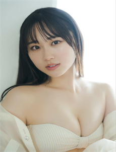 《浴室边摸边吃奶边做边爱-公交迷网》