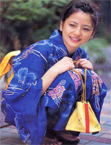 《欧美成人精品区综合A片-村干部日水娥第二季》