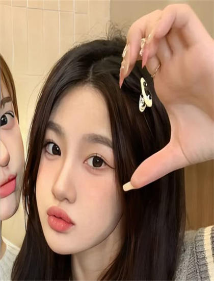 从文化视角看西蒙里夫畅游地中海：彩蛋的隐藏惊喜与粉丝福利 了解文化传播的机制与效果